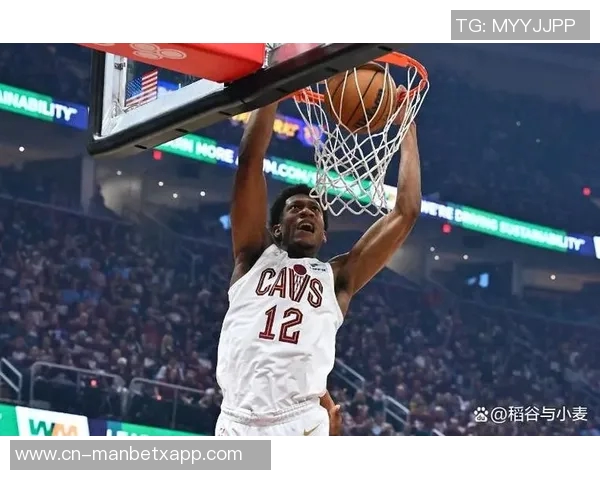 亨特表现出色16投8中三分命中率高达33贡献20分7篮板2抢断正负值高达19 亨特表现出色16投8中三分命中率高达33贡献20分7篮板2抢断正负值高达19