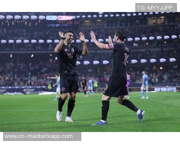 迈阿密国际专注降薪续约苏亚雷斯无意引进莱万